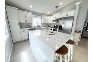 1664 Carriage Brooke Drive, Wellington