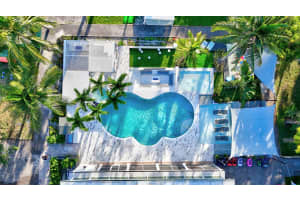 377 Squire Drive, Wellington, FL 33414 - MLS#R11126122