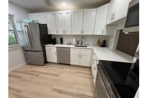 190 Lake Meryl Drive, West Palm Beach, FL 33411 - MLS#R11126133