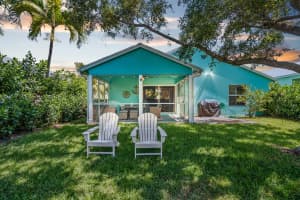 104 Old Jupiter Beach Road, Jupiter, FL 33477 - MLS#R11126135