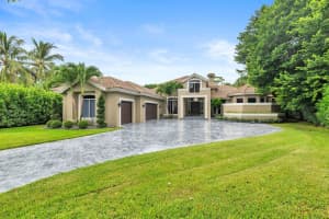 1543 Breakers West Boulevard, West Palm Beach, FL 33411 - MLS#R11126148