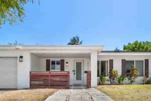 4010 NE 18th Avenue, Oakland Park, FL 33334 - MLS#R11126158