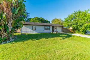 902 SW Nichols Terrace, Port Saint Lucie, FL 34953 Sold 10/30/25