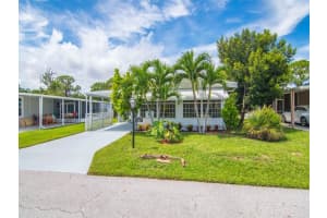 4 N North Warner Drive, Jensen Beach, FL 34957 - MLS#R11126193