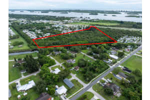 2100 N Us Hwy 1, Fort Pierce, FL 34945, Fort Pierce, FL 34945 - MLS#R11126202