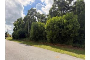 576 SE Nome Drive, Port Saint Lucie, FL 34984 Sold 03/09/26