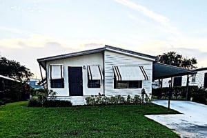 7781 SE Shenandoah Drive, Hobe Sound, FL 33455 - MLS#R11126247