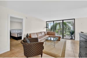 7754 Lakeside Boulevard 462, Boca Raton, FL 33434 - MLS#R11126248