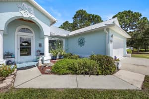 1073 SW Placetas Avenue, Port Saint Lucie, FL 34953 - MLS#R11126261