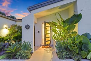 6110 N Ocean Boulevard 39, Ocean Ridge, FL 33435 Sold 11/12/25