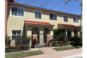 344 Lake Monterey Circle, Boynton Beach, FL 33426 - MLS#R11126293