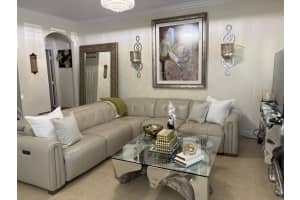 344 Lake Monterey Circle, Boynton Beach, FL 33426 - MLS#R11126293