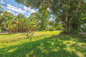 8775 24th Street, Vero Beach, FL 32966 - MLS#R11126296