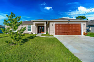 3262 SW Martin Street, Port Saint Lucie, FL 34953 - MLS#R11126297