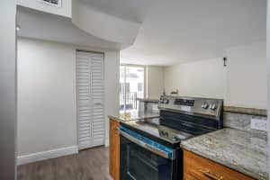 1673 Bay Road 206, Miami Beach, FL 33139 - MLS#R11126307