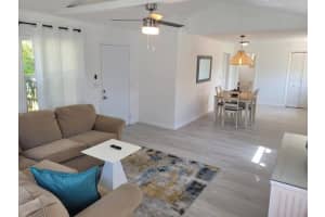 6423 SE Lillian Court, Stuart, FL 34997 - MLS#R11126314