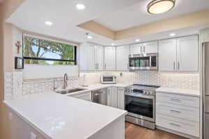 700 Uno Lago Drive 201, Juno Beach, FL 33408 - MLS#R11126332