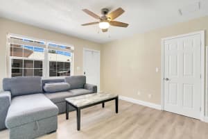 1001 Federal Highway, Lake Worth Beach, FL 33460 - MLS#R11126339