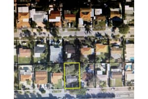 3801 NW Flagler Terrace, Miami, FL 33126 - MLS#R11126342