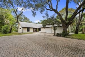 659 SE Saint Lucie Boulevard, Stuart, FL 34996 - MLS#R11126357