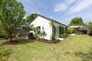 1019 N K Street, Lake Worth Beach, FL 33460 - MLS#R11126368