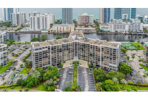 600 Parkview Drive 508, Hallandale Beach, FL 33009 - MLS#R11126374