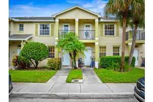 2185 SE Grand Drive SE, Port Saint Lucie, FL 34952 - MLS#R11126385