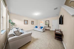 2185 SE Grand Drive SE, Port Saint Lucie, FL 34952 - MLS#R11126385