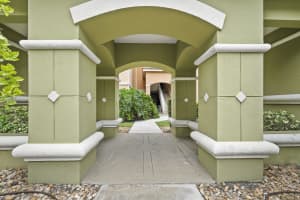 5080 Fairways Circle 102, Vero Beach, FL 32967 Sold 10/30/25