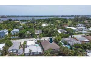1501 N Palway, Lake Worth Beach, FL 33460 - MLS#R11126413