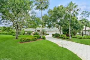 18798 SE Old Trail Drive W, Jupiter, FL 33478 - MLS#R11126439