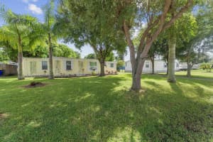 2886 SE La Palma Terrace, Stuart, FL 34997 - MLS#R11126445