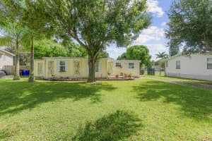 2886 SE La Palma Terrace, Stuart, FL 34997 - MLS#R11126445