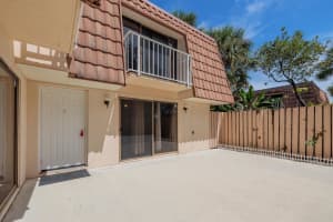 515 Green Springs Place, West Palm Beach, FL 33409 Sold 11/26/25