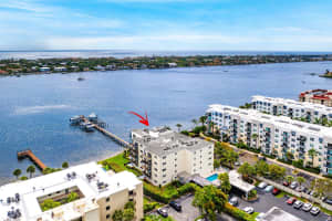 1206 S Lake Drive 203, Lantana, FL 33462 - MLS#R11126488