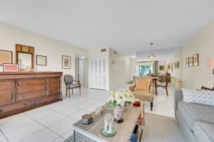 216 Oxford 200 216, West Palm Beach, FL 33417 - MLS#R11126496