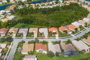 469 NW Blue Lake Drive, Port Saint Lucie, FL 34986 - MLS#R11126556