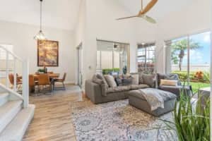 43 Pinnacle Cove, Palm Beach Gardens, FL 33418 - MLS#R11126561