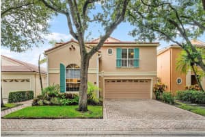 40 Via Verona, Palm Beach Gardens, FL 33418 - MLS#R11126569