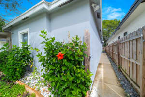 224 N D Street, Lake Worth Beach, FL 33460 - MLS#R11126585