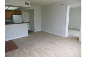 708 Executive Center Drive 33, West Palm Beach, FL 33401 - MLS#R11126587