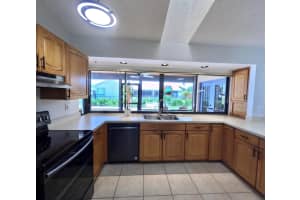 1927 NE San Carlos Calle, Jensen Beach, FL 34957 - MLS#R11126589