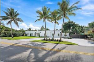 391 W Riverside Drive, Tequesta, FL 33469 - MLS#R11126647