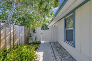 309 NE 7th Avenue B, Delray Beach, FL 33483 - MLS#R11126653