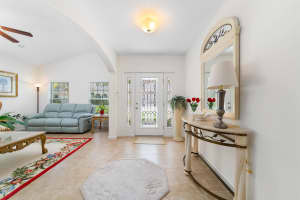 2024 Albany Terrace SW, Vero Beach, FL 32968 - MLS#R11126655