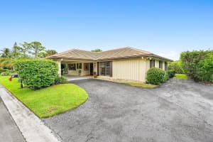 530 Forestview Drive, Atlantis, FL 33462 - MLS#R11126667