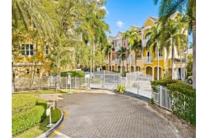 2331 Vintage Drive, Lighthouse Point, FL 33064 - MLS#R11126702