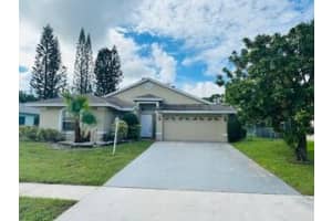 2549 Canterbury Drive N, Riviera Beach