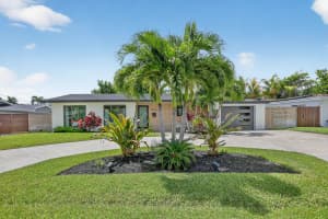 906 SE 13th Court, Deerfield Beach, FL 33441 Sold 12/29/25