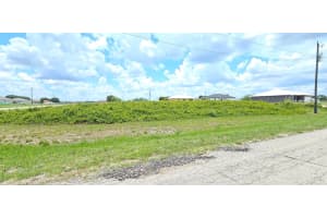 7001 Tide Circle, Labelle, FL 33935 - MLS#R11126746
